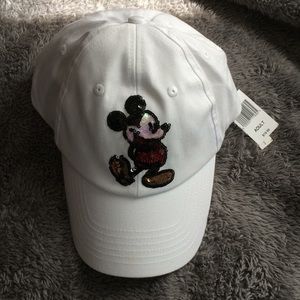 NWT Mickey Mouse Hat